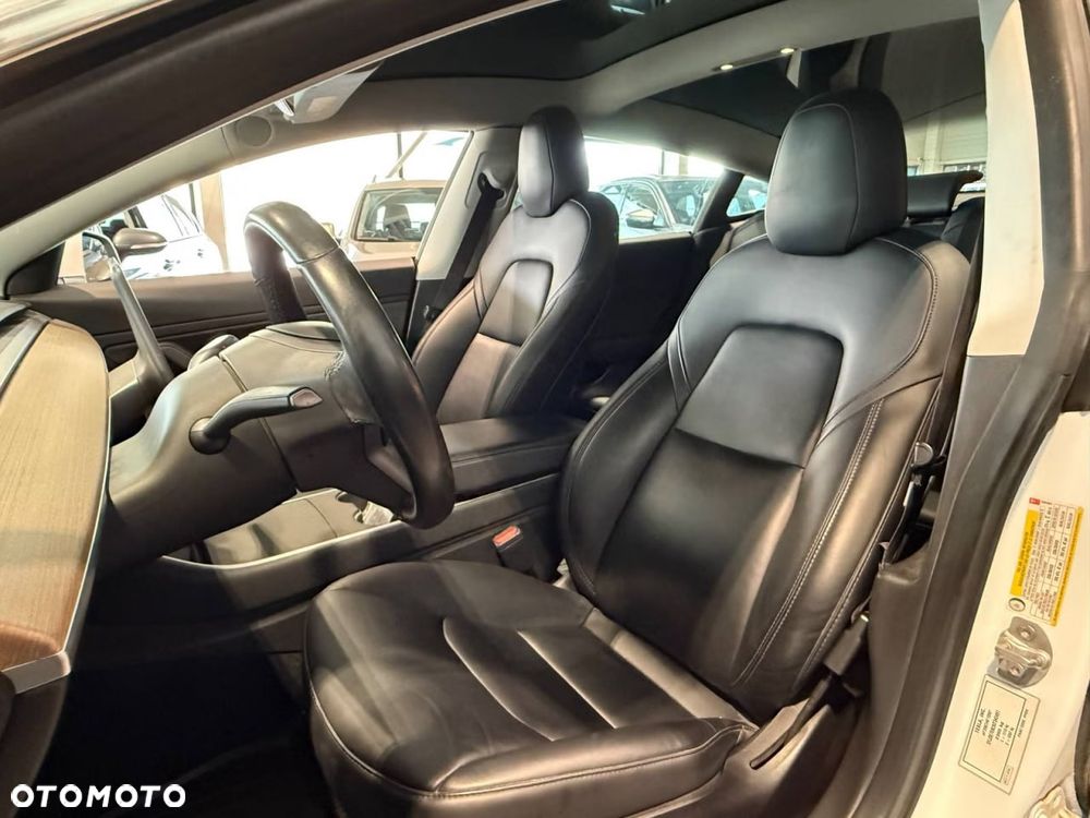 Tesla Model 3 Langstreckenbatterie Allradantrieb Dual Motor Performance - 15