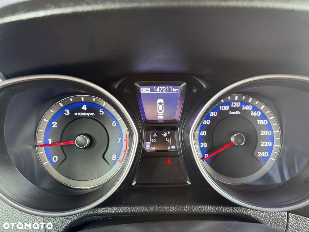 Hyundai i30 - 23