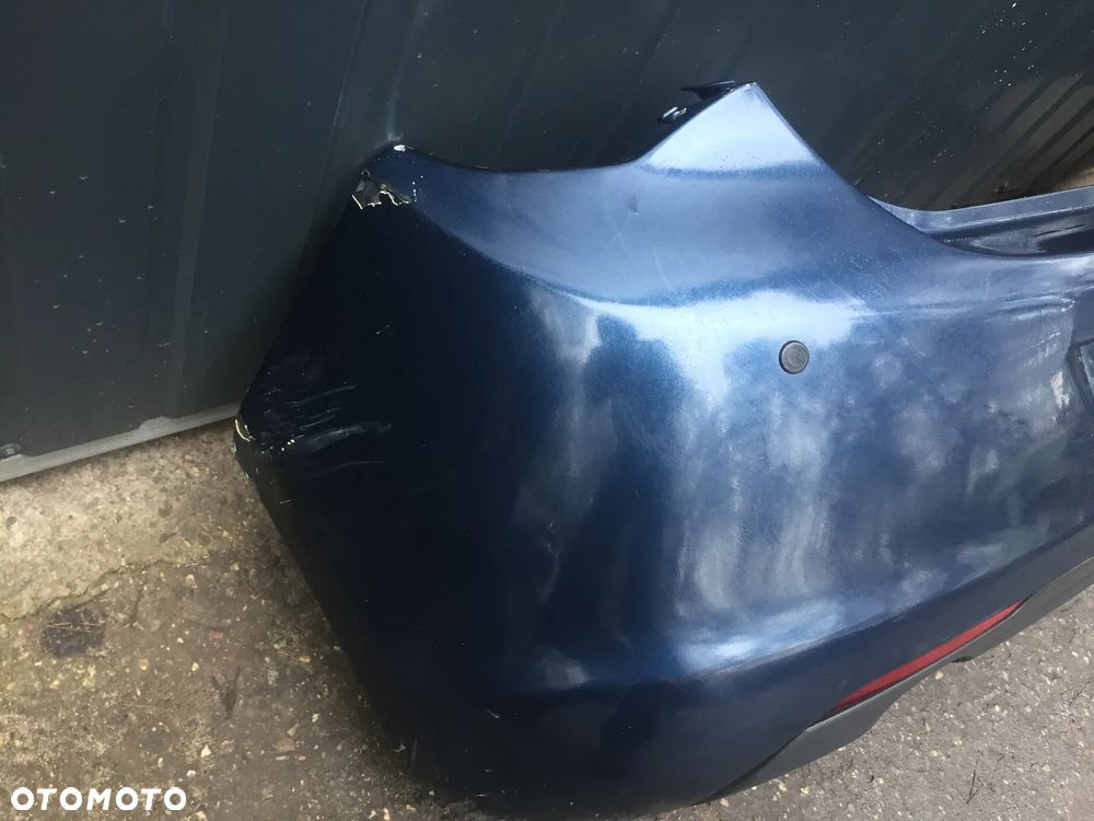 Opel Astra J hb Lakier z22a Drzwi prawy tył  Klapa tył   Deska Kokpit Poduszka deski i kierownicy Szyba Przód z sensorem _ czujnikiem Zawiasy przedniej  maski 20879202 lewy 20879203 prawy - 14