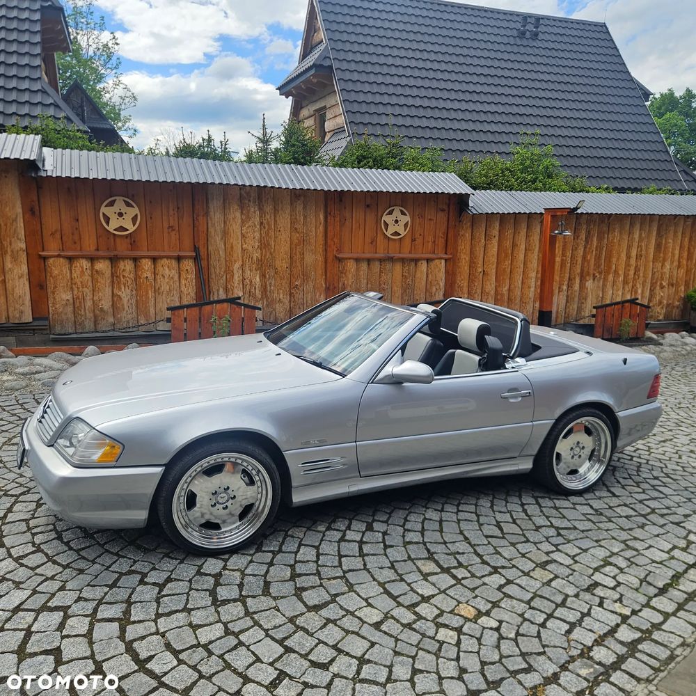 Mercedes-Benz SL - 29