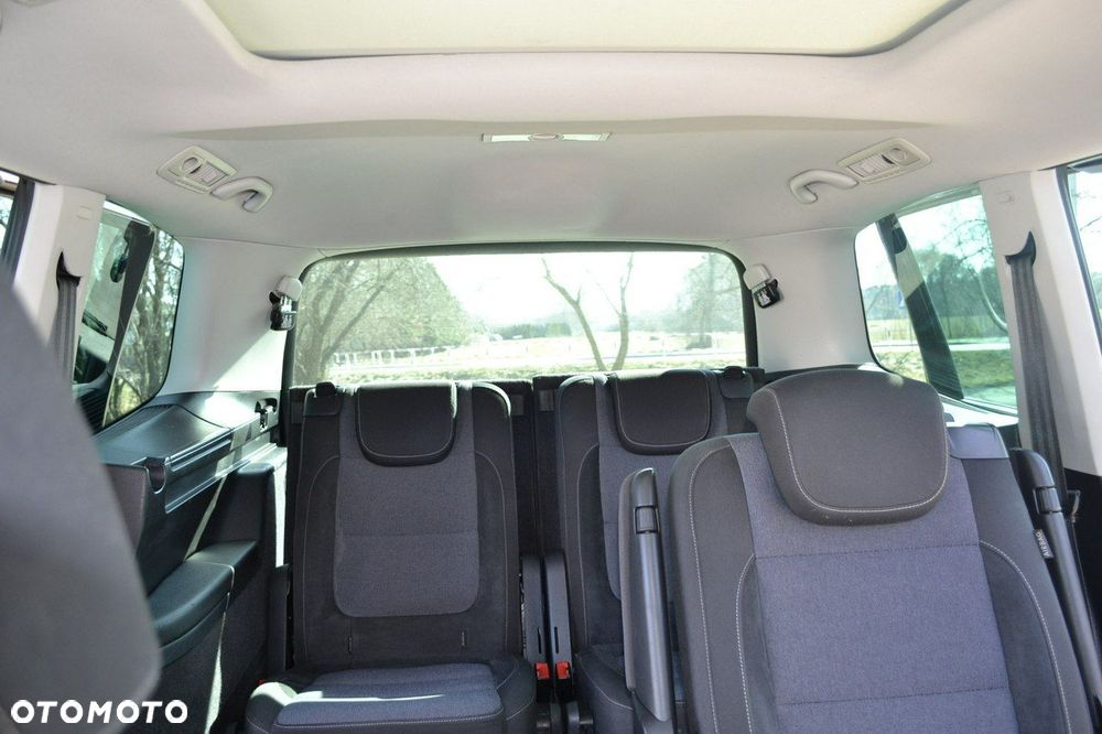 Volkswagen Sharan 2.0 TDI DSG BlueMotion Technology Highline - 33