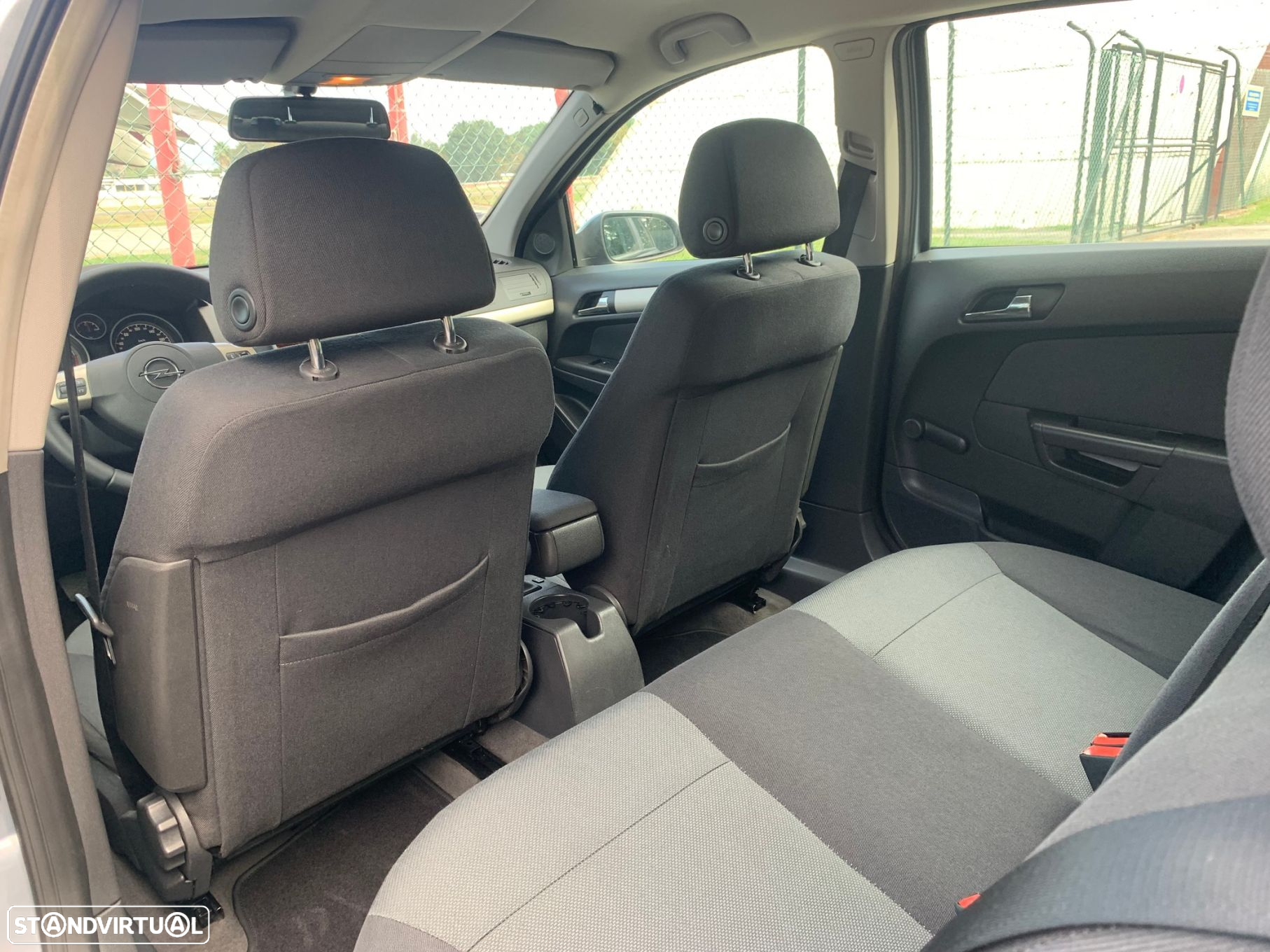 Opel Astra 1.3 CDTi Elegance - 12