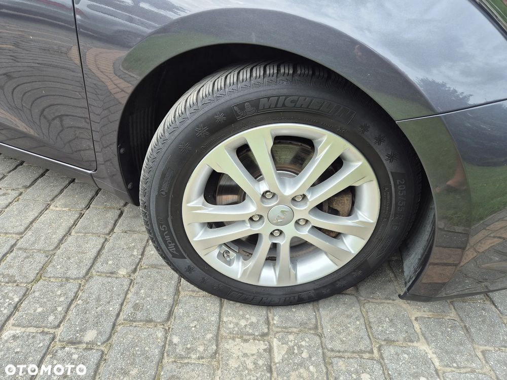 Kia Ceed 1.4 CVVT Dream-Team Edition - 5
