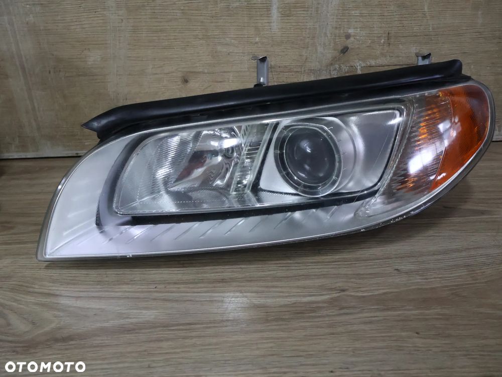 VOLVO S80 II V70 III 3 XC70 07-14 LAMPA PRZÓD XENON LEWA ORYGINAŁ EUROPA 31214347 KOMPLETNA - 1