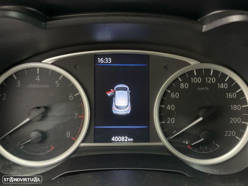 Nissan Micra 1.0 IG-T Acenta - 9