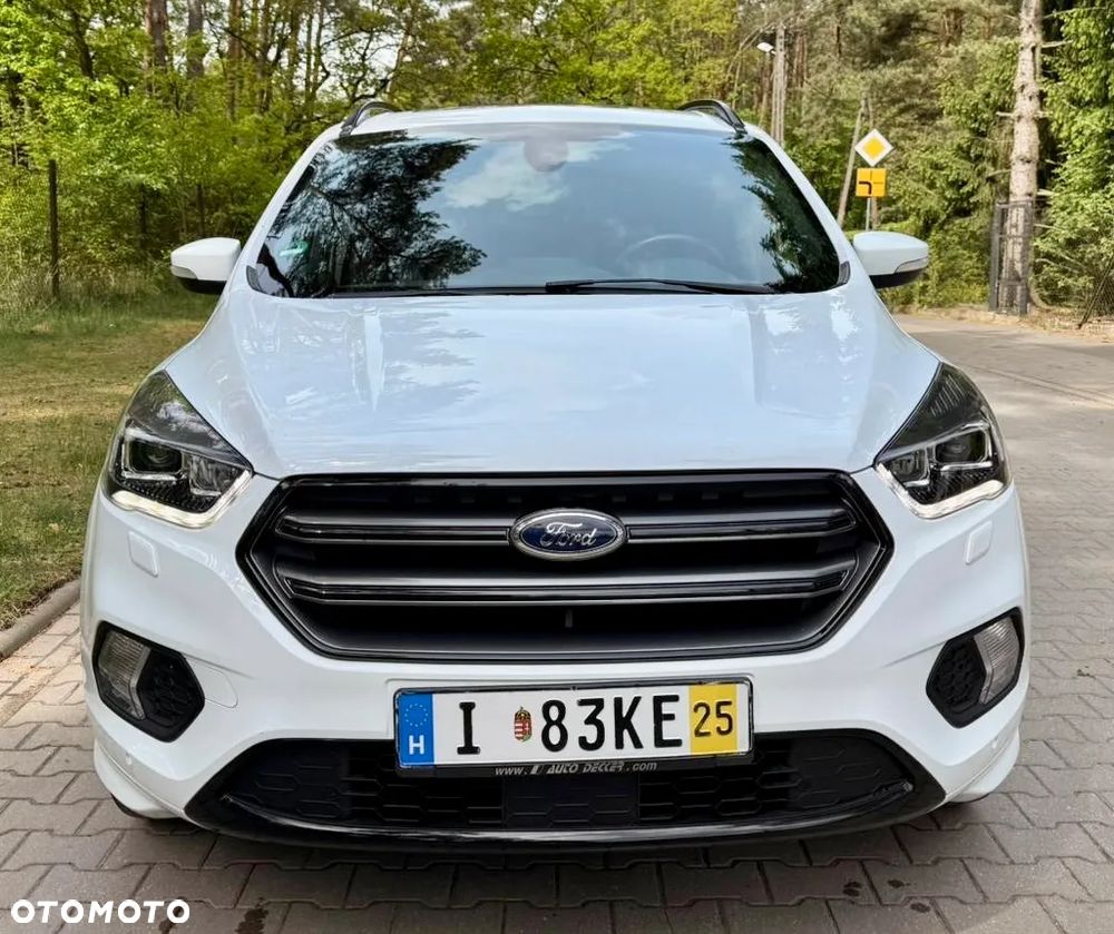 Ford Kuga 1.5 EcoBoost ST-LINE - 8