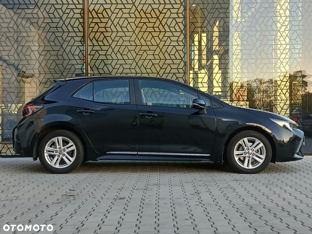 Toyota Corolla - 3