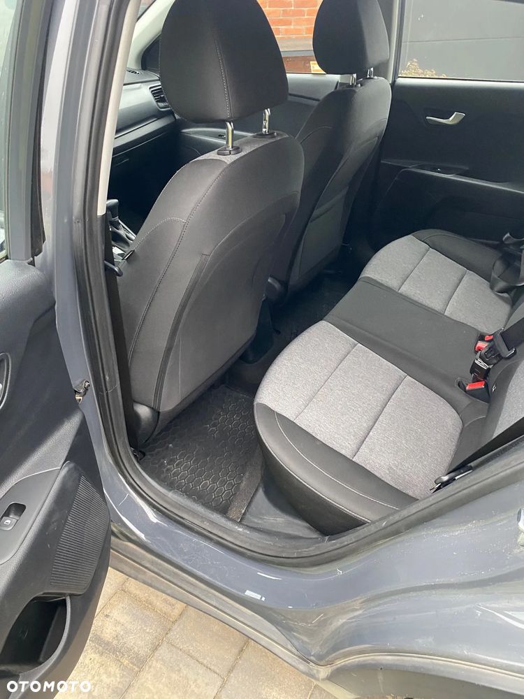 Kia Stonic 1.0 T-GDI M DCT - 11