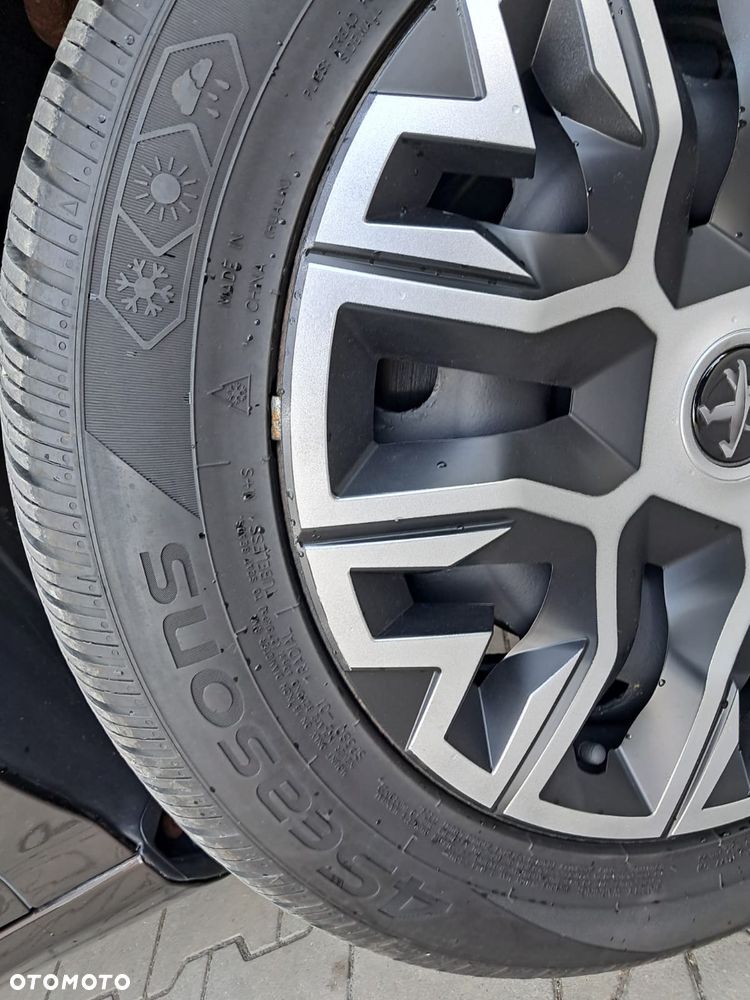 Peugeot 308 155 THP Allure - 24