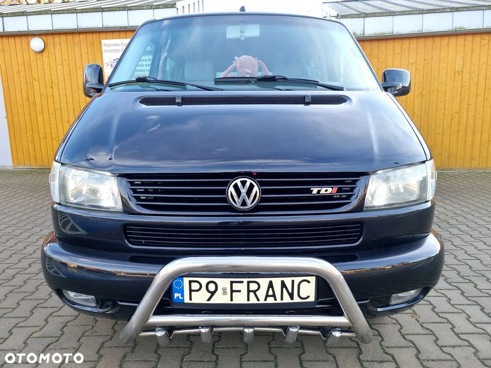 Volkswagen Multivan - 4