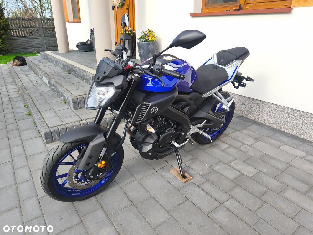 Yamaha MT - 7
