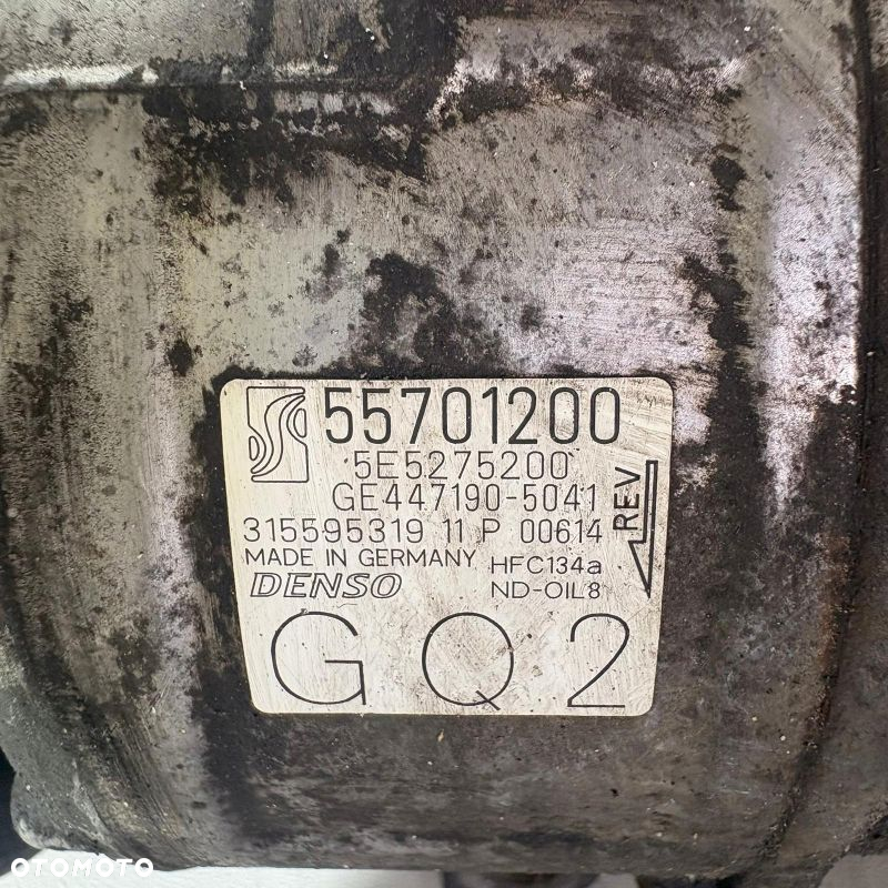 SPRĘŻARKA KLIMATYZACJI OPEL CORSA D 1.2 16V A12XER 55701200 DARMOWA DOSTAW - 4