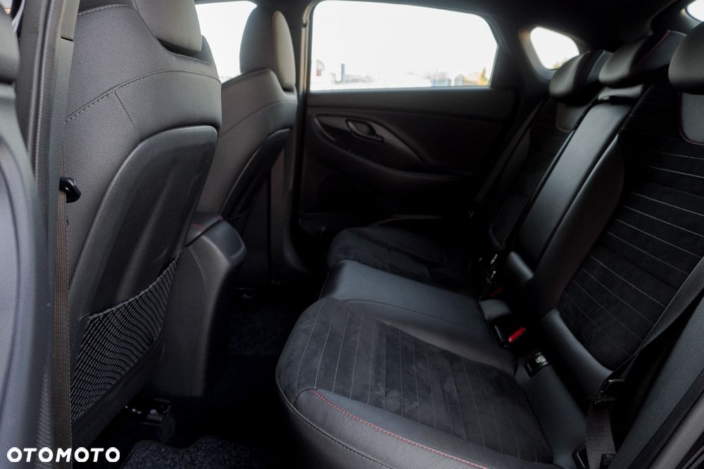 Hyundai i30 2.0 T-GDI N Performance - 38