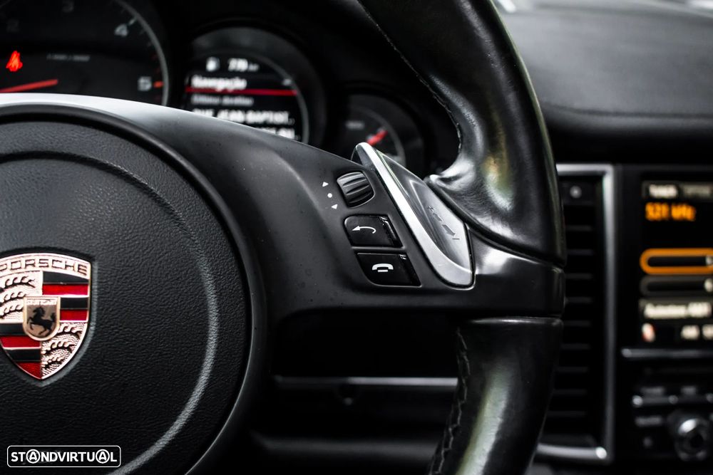 Porsche Panamera Platinum Edition - 18