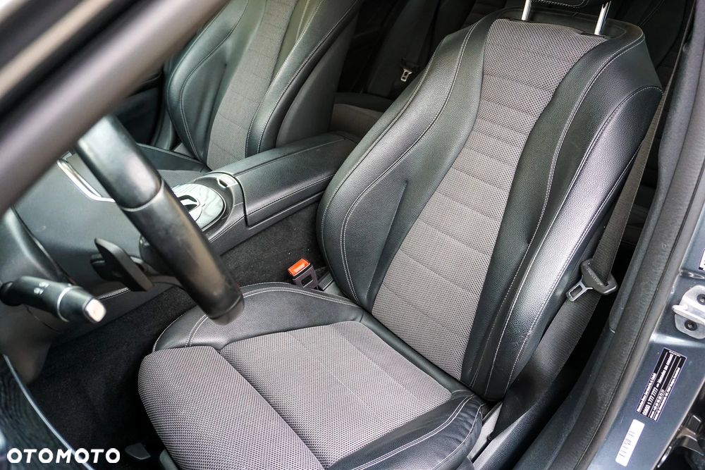 Mercedes-Benz Klasa E 200 CGI BlueEFFICIENCY Automatik Avantgarde - 24