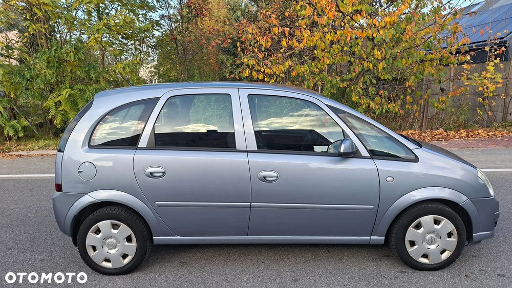 Opel Meriva - 8