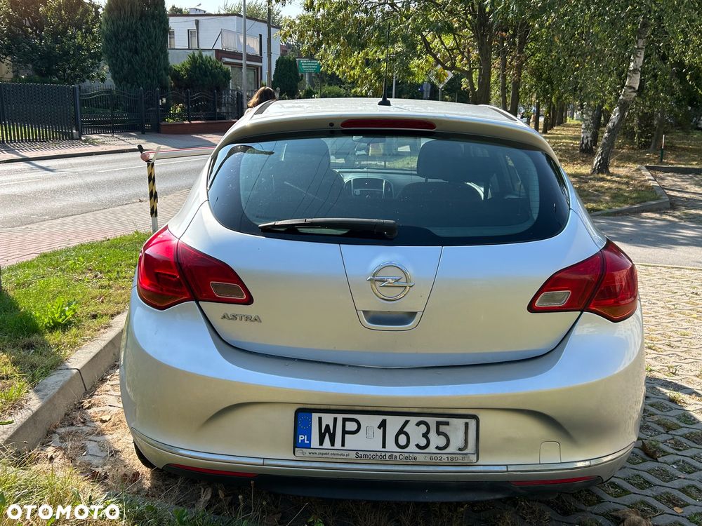 Opel Astra IV 1.6 Edition - 4