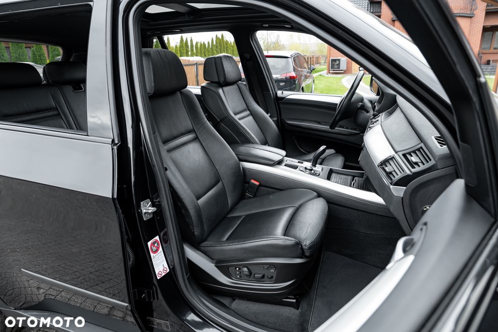 BMW X5 xDrive40d - 25