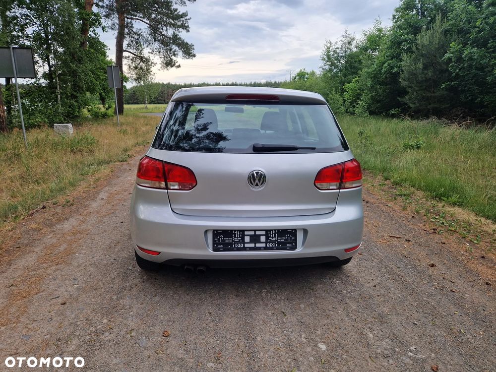 Volkswagen Golf 2.0 TDI DPF Trendline - 6