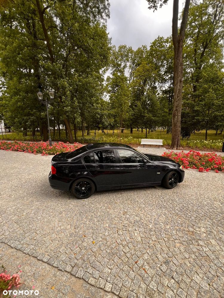 BMW Seria 3 320d DPF - 12