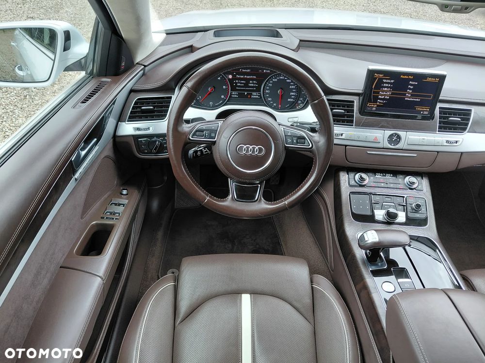 Audi A8 4.2 TDI clean diesel L Quattro - 10