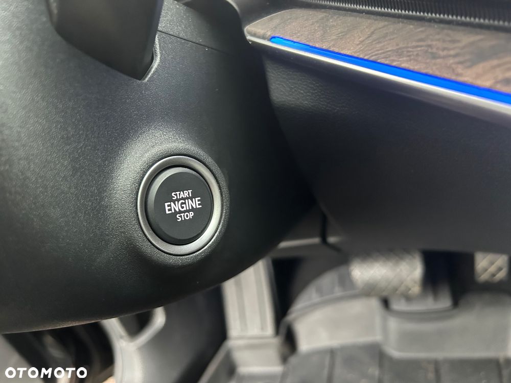 Skoda Superb 2.0 TDI SCR 4x4 L&K DSG - 26