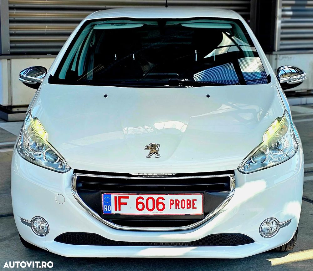 Peugeot 208 82 VTI Allure - 4