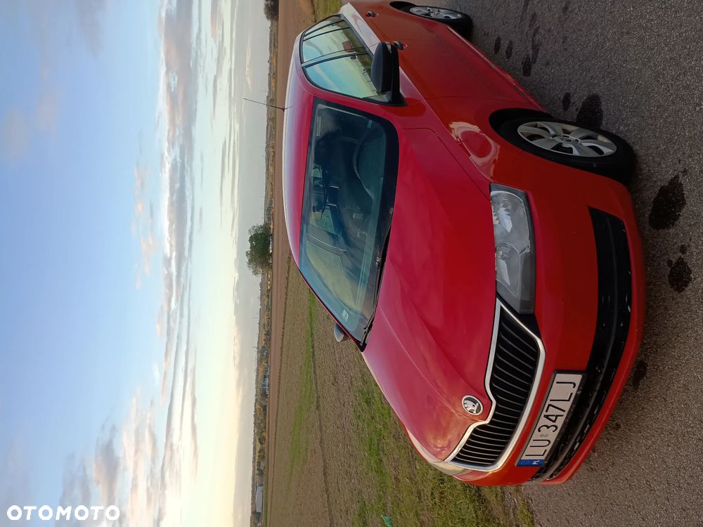 Skoda RAPID 1.4 TDI DPF Style - 18