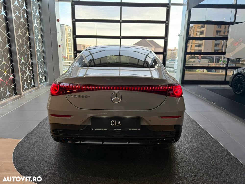 Mercedes-Benz CLA 250+ Coupe - 4