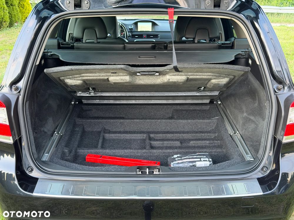 Volvo V70 D4 Geartronic Black Edition - 13