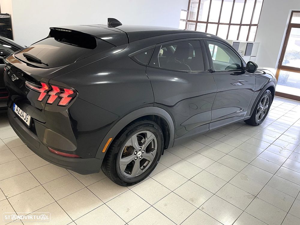 Ford Mustang Mach-E 98.7 kWh Premium - 23