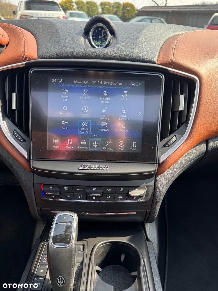 Maserati Ghibli GranSport - 30