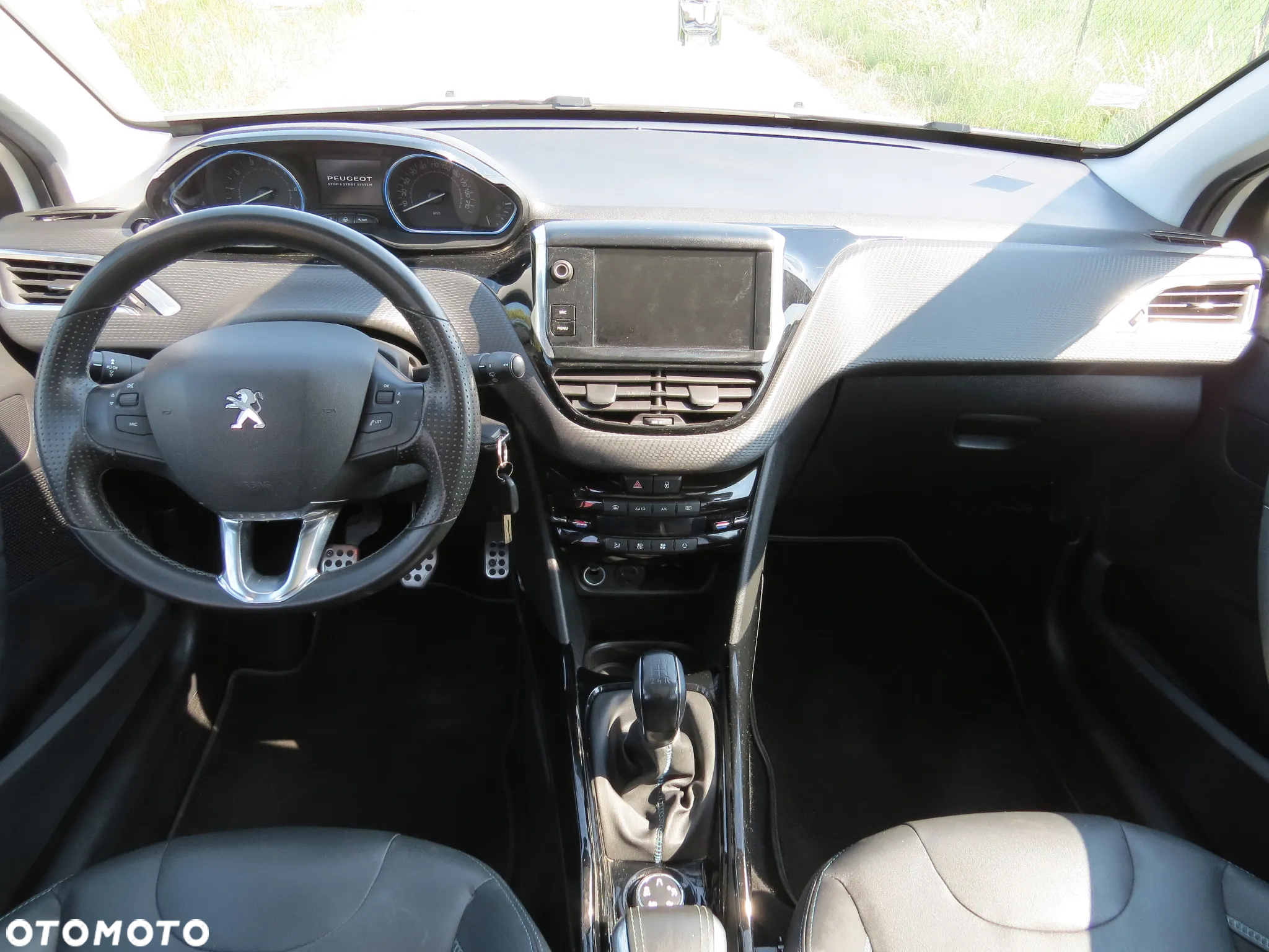 Peugeot 2008 1.2 Pure Tech GPF Crossway S&S - 9