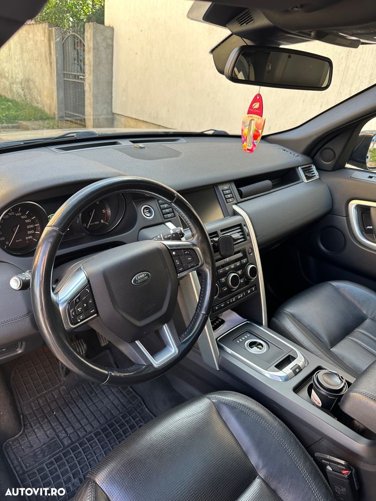 Land Rover Discovery Sport - 6