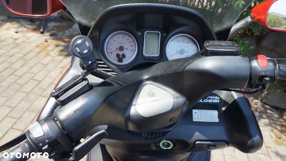 Yamaha Tmax - 6
