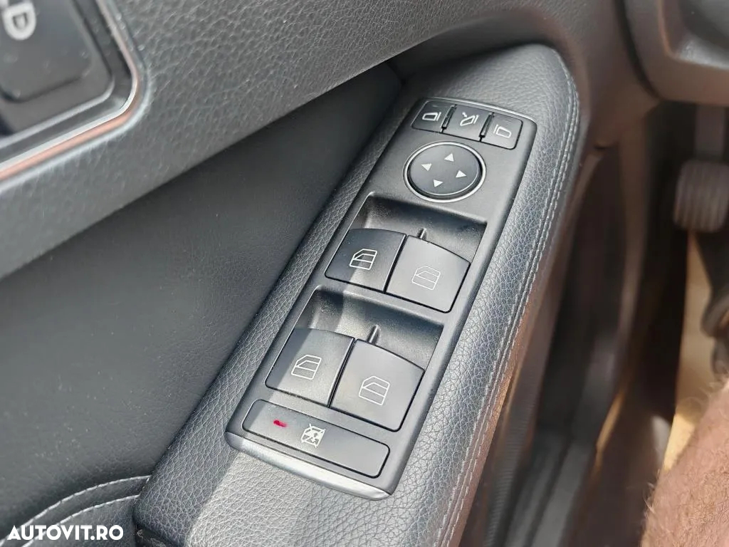Mercedes-Benz E 220 BlueTEC BlueEFFICIENCY 7G-TRONIC Edition Avantgarde - 28