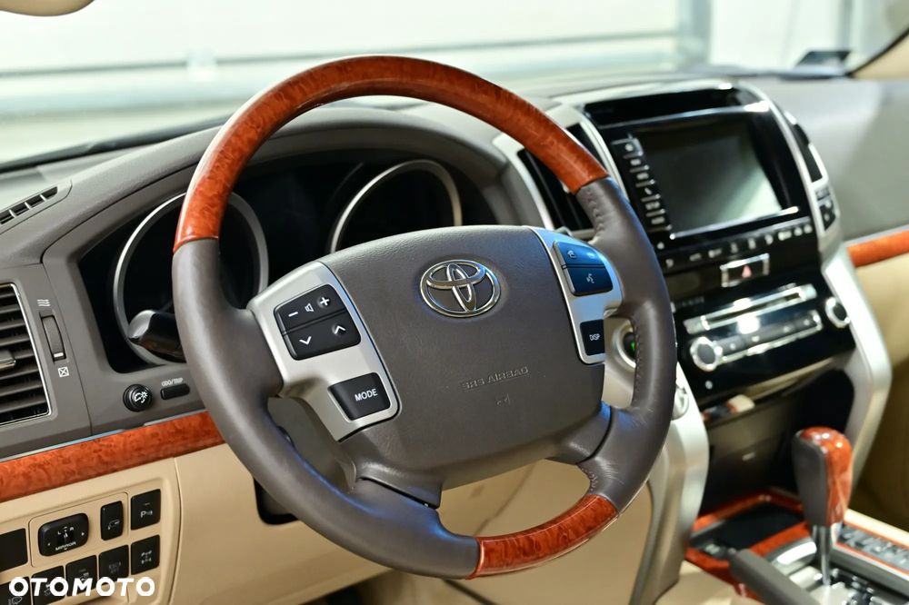 Toyota Land Cruiser LC 4.5 D-4D Prestige Executive 7os - 40