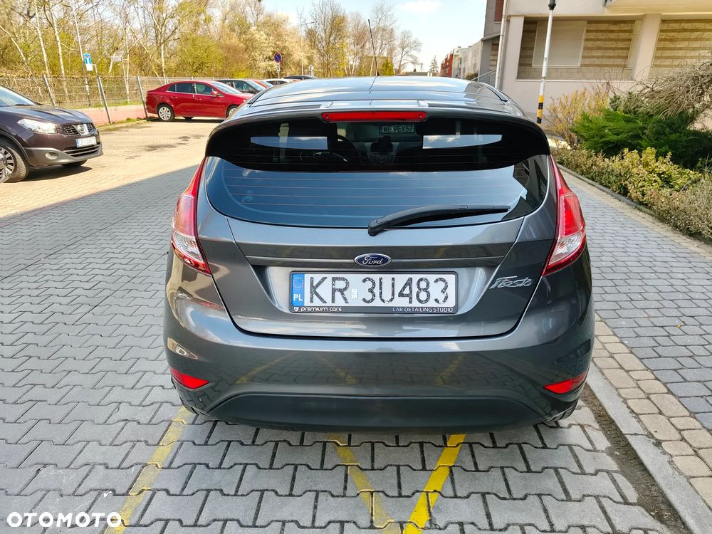 Ford Fiesta 1.4 Titanium - 5