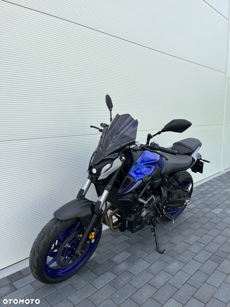 Yamaha MT - 24