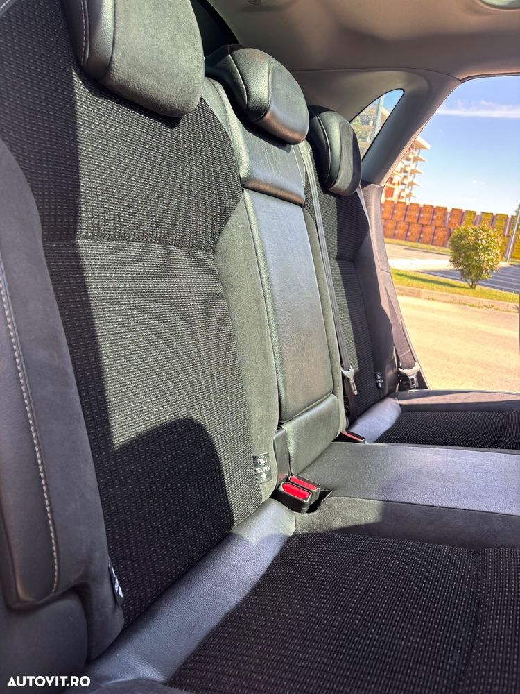 Citroën C4 1.6 THP BMP Exclusive - 17