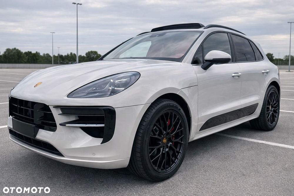 Porsche Macan - 3