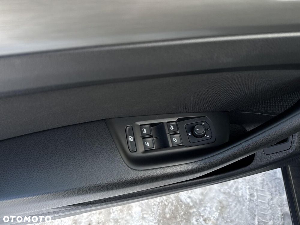 Volkswagen Passat 1.5 TSI EVO Essence DSG - 21