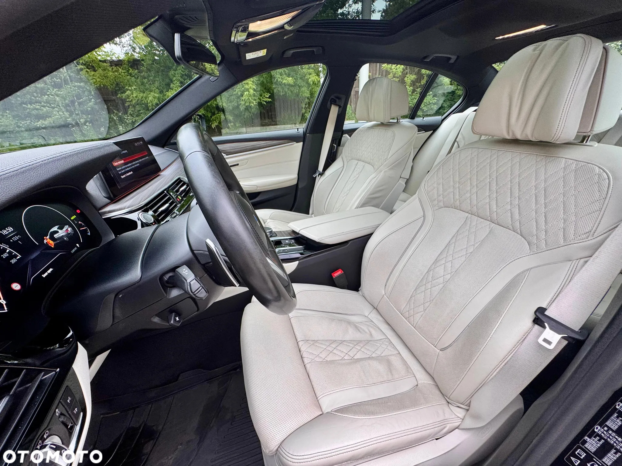 BMW Seria 5 540i xDrive M Sport sport - 17