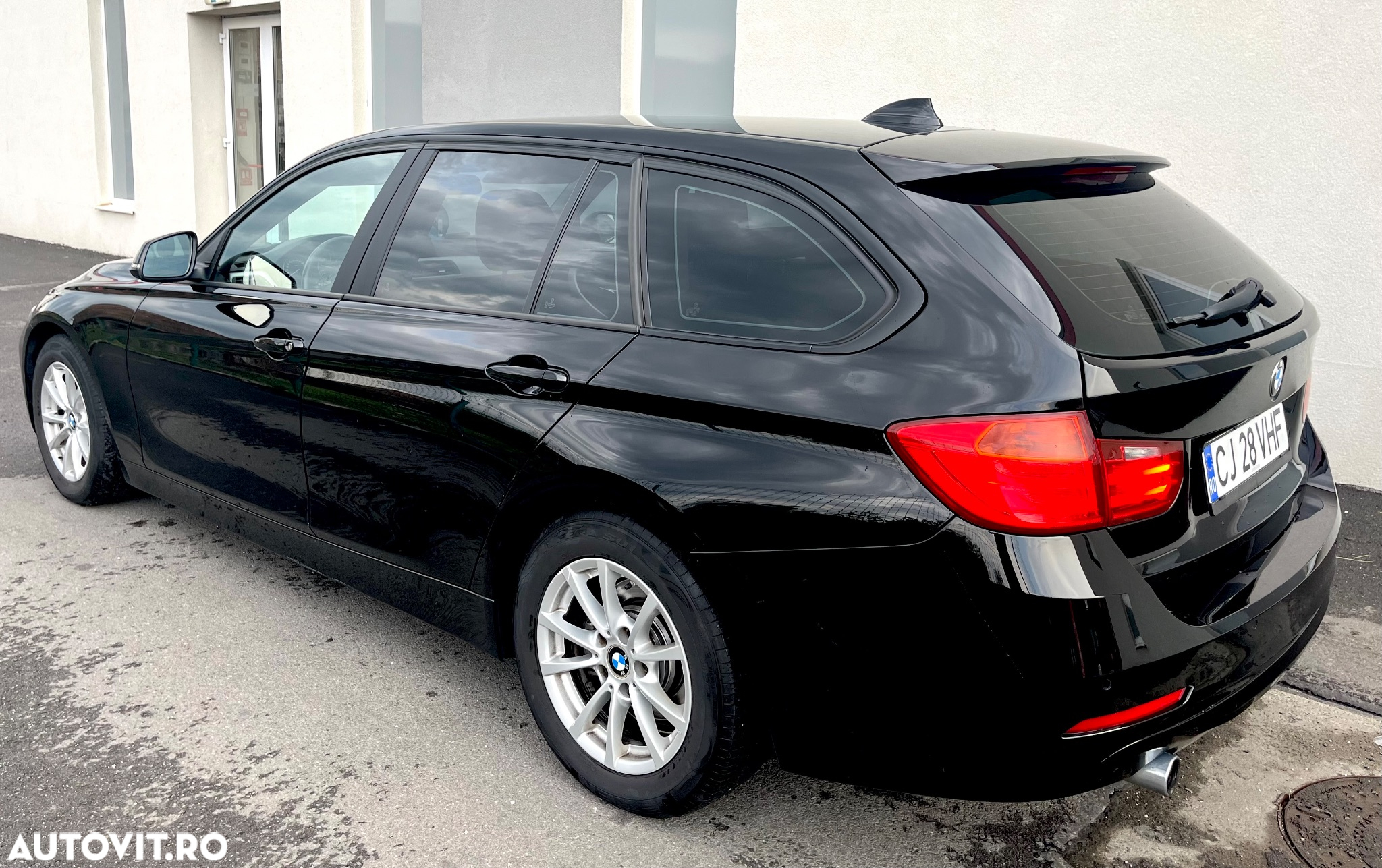 BMW Seria 3 316d Touring Aut. Advantage - 4