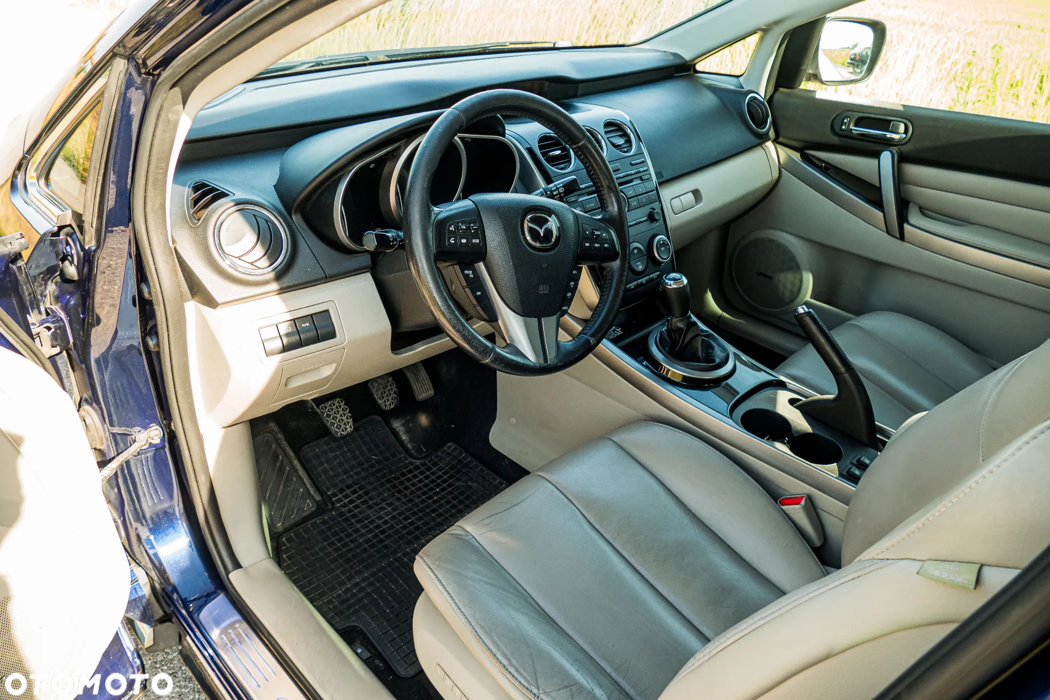 Mazda CX-7 2.2 CD Exclusive + - 10