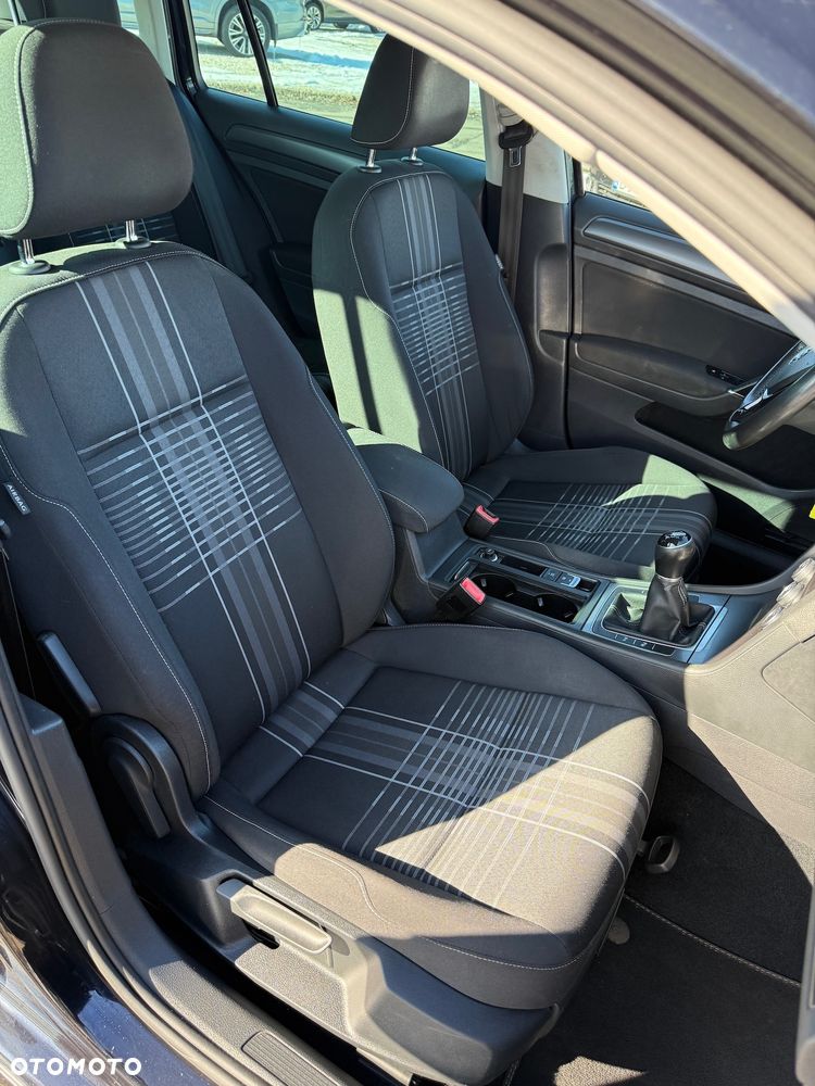 Volkswagen Golf 1.6 TDI BlueMotion Technology Lounge - 17