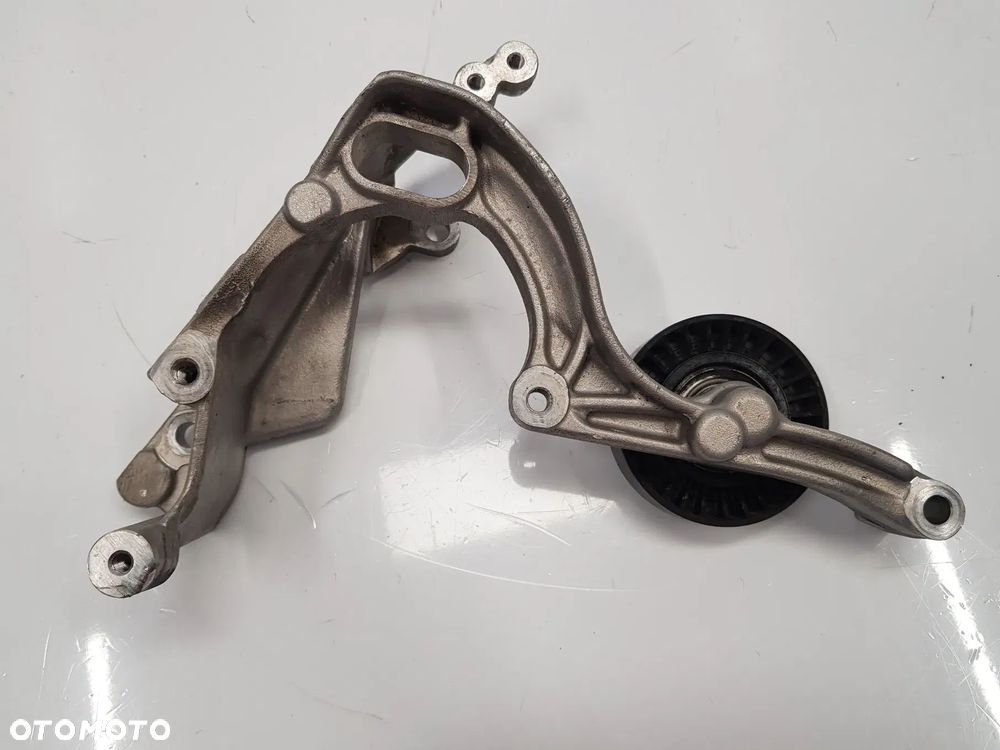 Napinacz rolka napinacza ROZRZĄDU łapa mocowanie silnika Mercedes 4.0 V8 C63 AMG M177980 W190 X290 W205 S205 W222 W213 X - 2