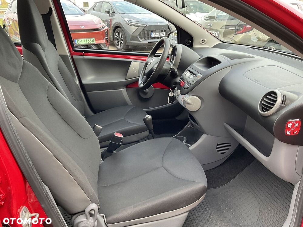 Toyota Aygo 1.0 VVT-i Terra - 12