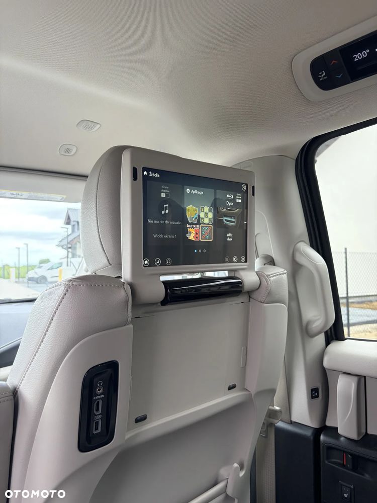 Chrysler Pacifica - 18