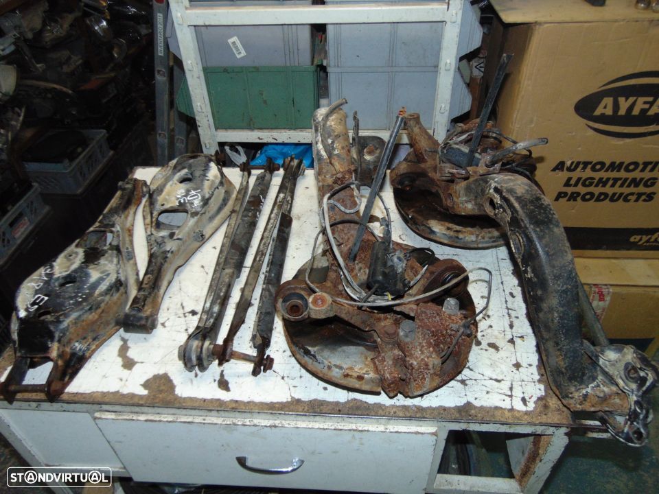 Bmw 318 i e is braço de suspensão - 1